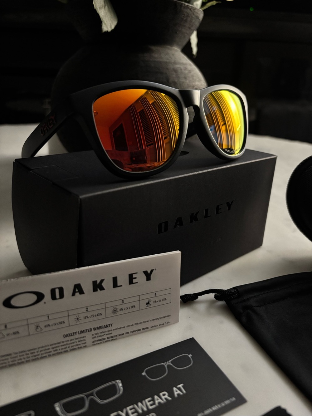 Oakley frogskins Sunglasses